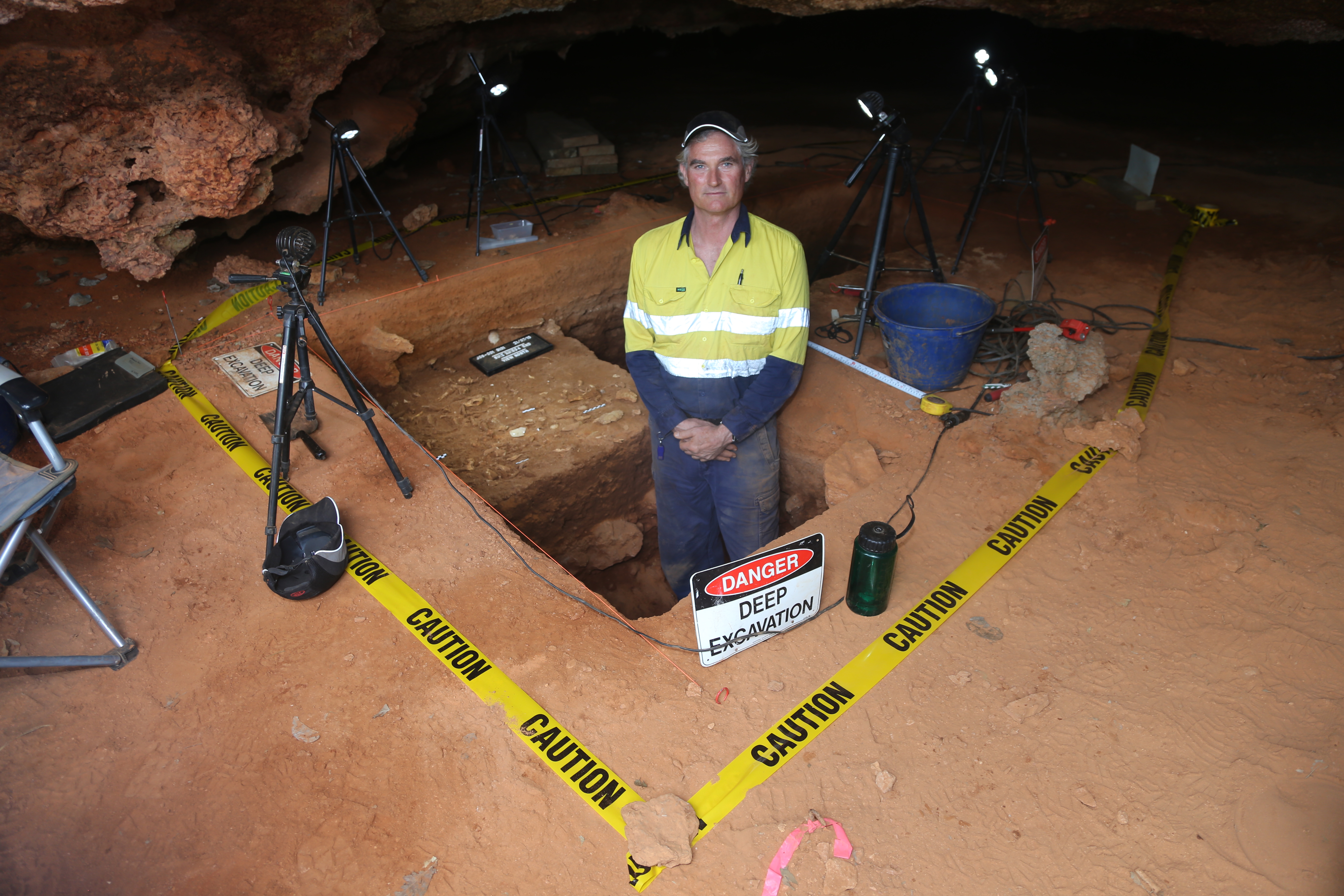 Peter Veth undertaking archeological excavation work